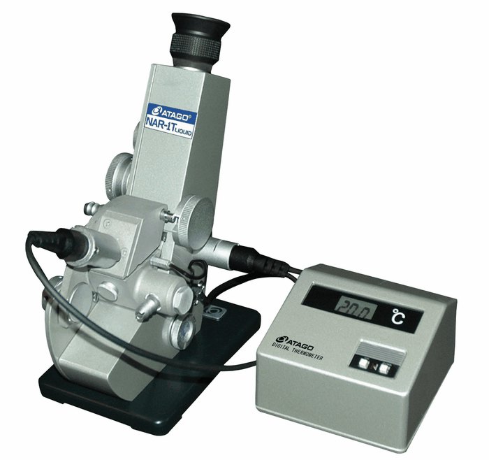 Atago 1211 Abbe Refractometer for liquids 100 240 VAC from Davis Instruments