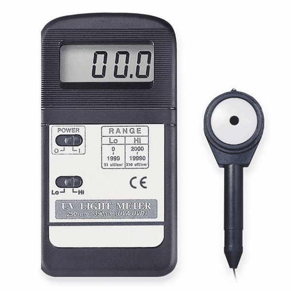 General Tools UV513AB Ultraviolet Light Meter Radiometer 290 390 nm